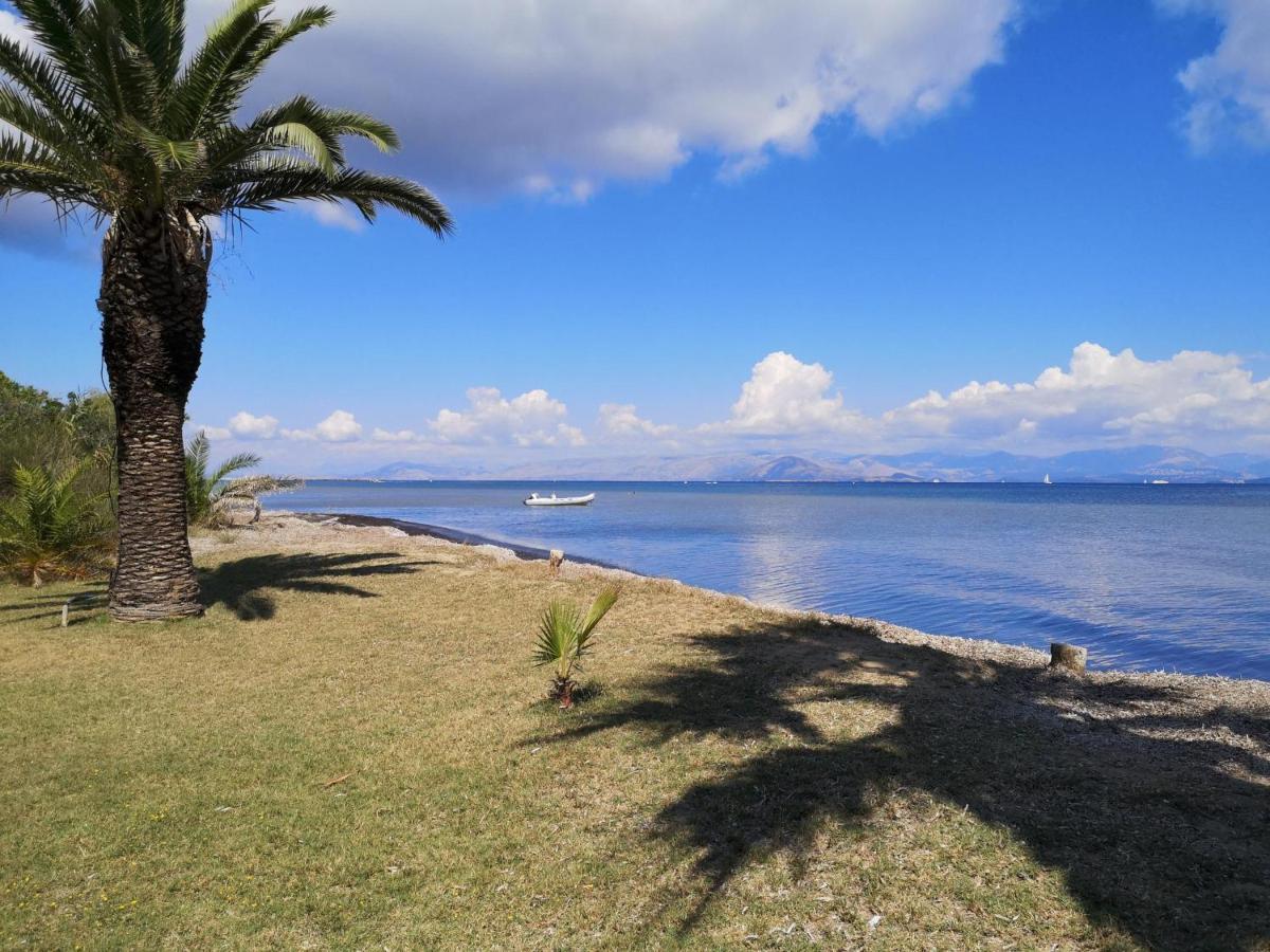 Irini-Appartement Kavos Bagian luar foto