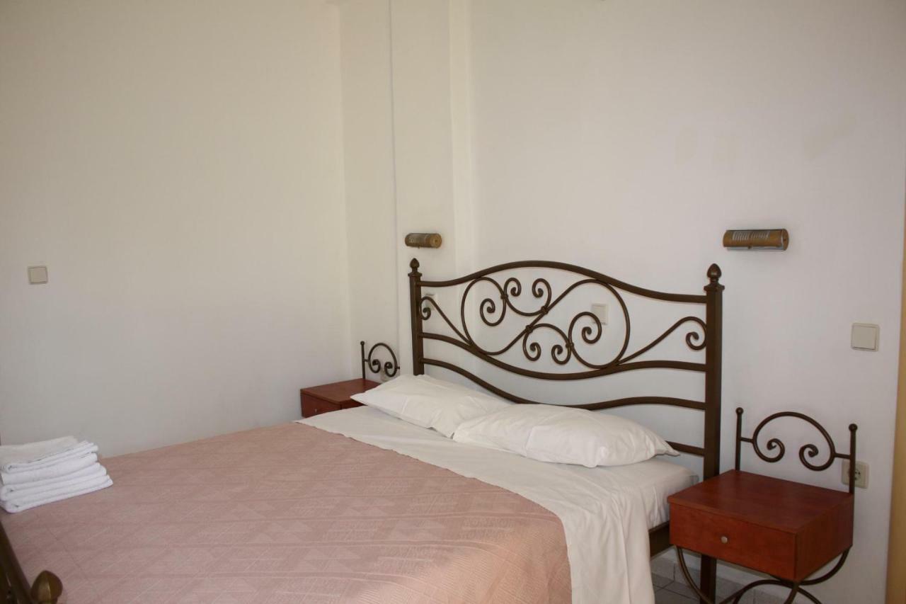 Irini-Appartement Kavos Bagian luar foto